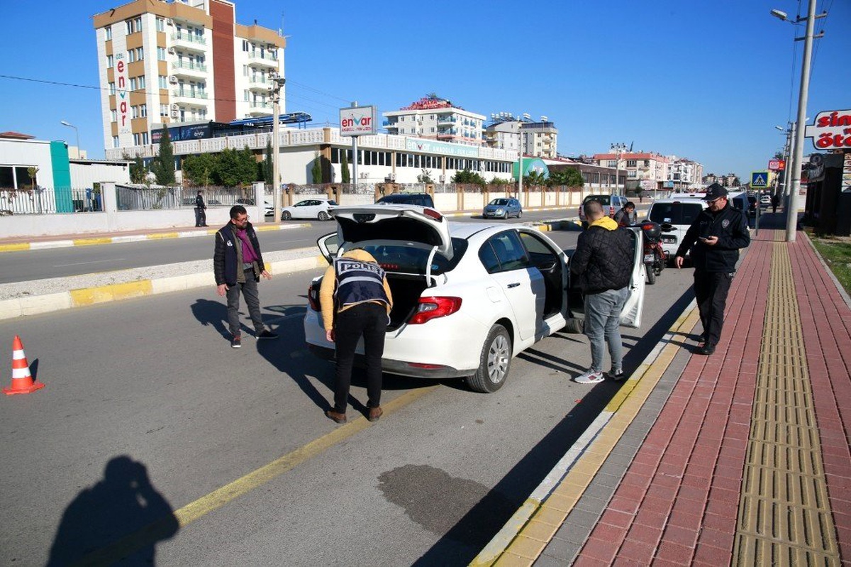 Antalya\'da "Türkiye Güven Huzur Uygulaması (2020-1)"