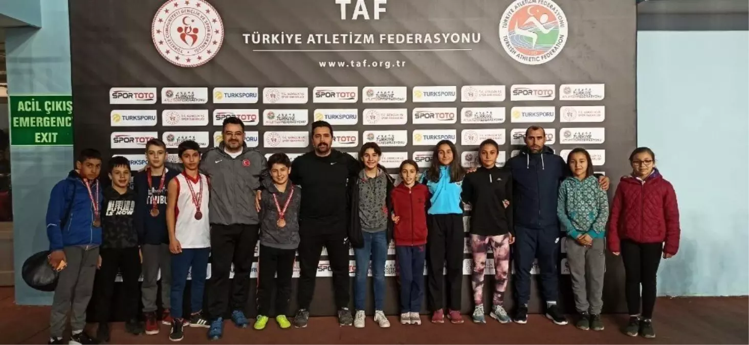 Aydın\'ın atletizmde başarıları devam ediyor