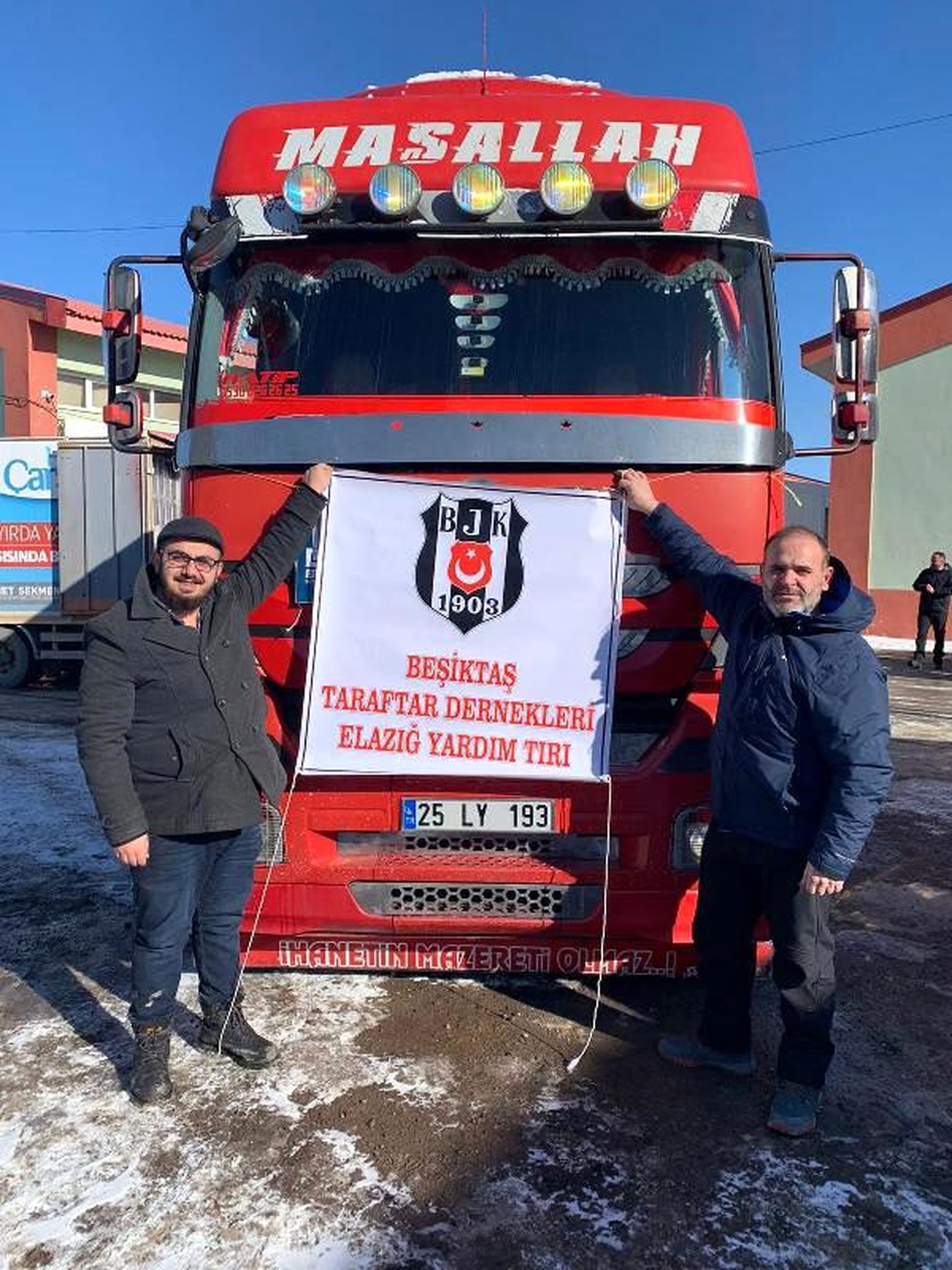 Beşiktaş\'tan taraftarlarına Elazığ\'daki deprem için yardım çağrısı
