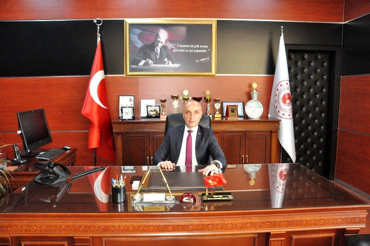 Çevre ve Şehircilik İl Müdürlüğü\'ne Ömür Özdil atandı