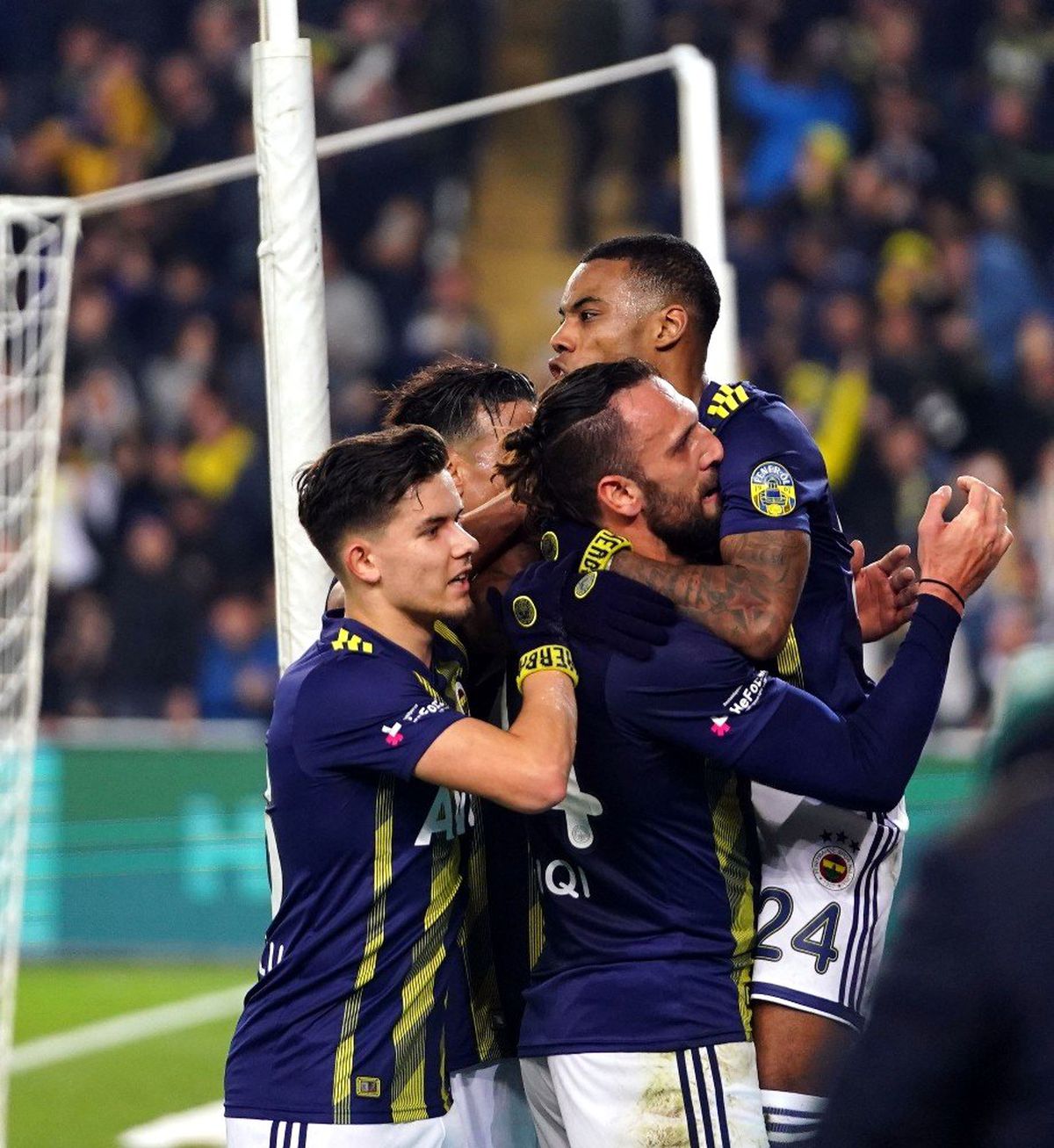 Fenerbahçe\'den bu sezon ilk kez 4\'te 4