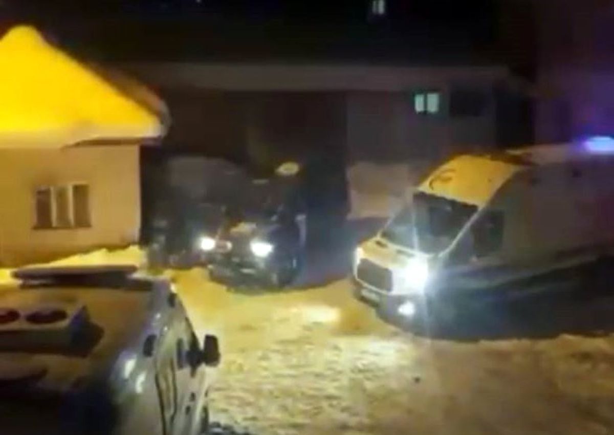 Hakkari\'den Elazığ\'a sağlık ekibi gönderildi
