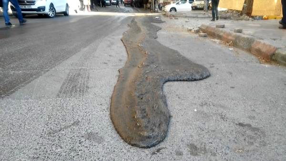 Kezzap bidonu patladı: 2 yaralı