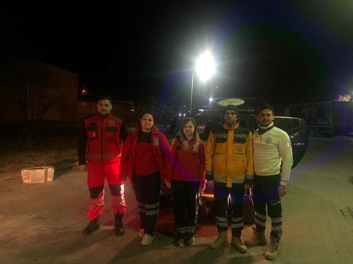 Kırklareli ve Tekirdağ\'dan depremin yaşandığı Elazığ\'a destek ekip gönderildi