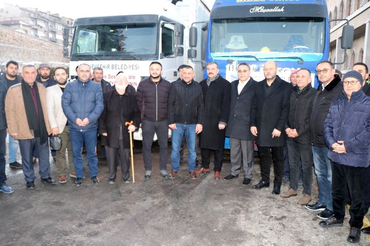 Nevşehir\'den deprem bölgesine 9 tır yardım malzemesi