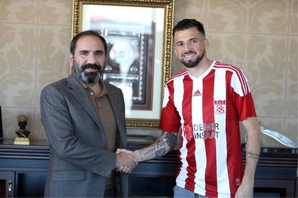 Sivasspor, Claudemir Domingues ile sözleşme imzaladı