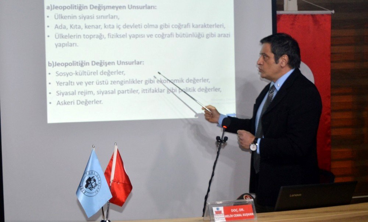 Türk Ocağı\'nda \'Ülkemizin jeopolitik konumu ve Silahlı Kuvvetlerimizin ilişkisi\' konferansı