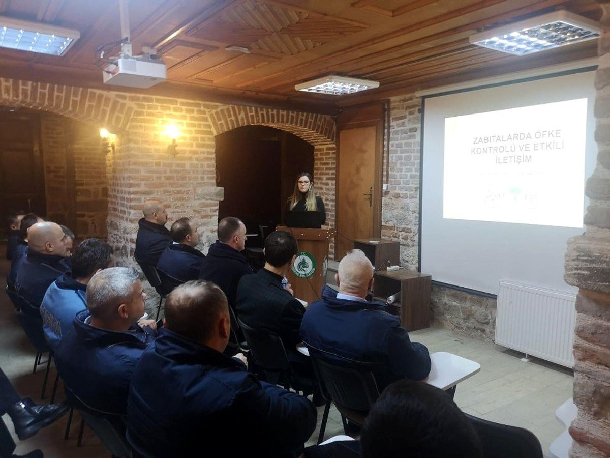 Zabıtalara öfke kontrolü eğitimi