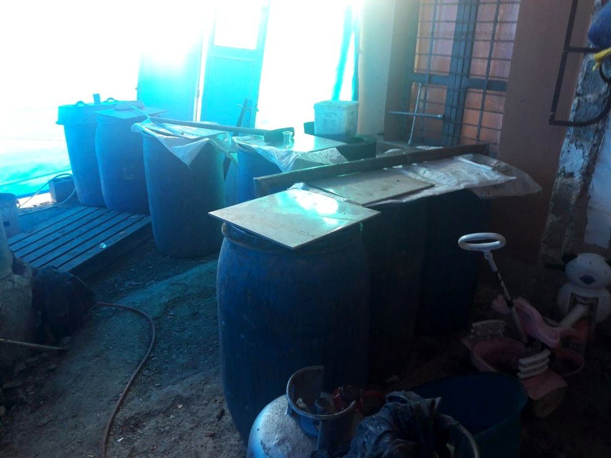Adana\'da bin 380 litre kaçak içki ele geçirildi