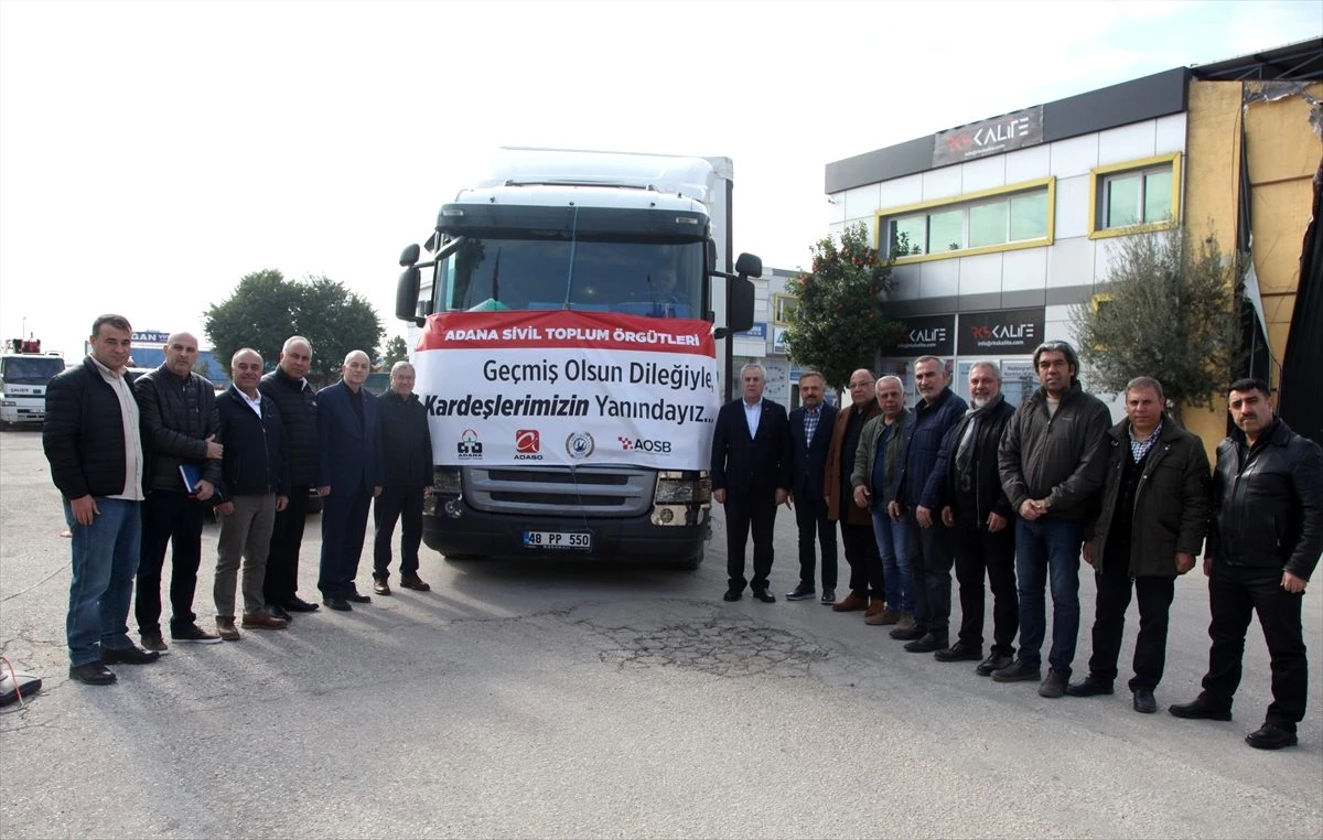 Adana ve Mersin\'den deprem bölgesine yardım