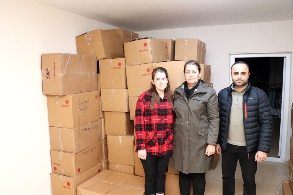 Akçakoca Belediyesinden Elazığ\'a yardım kampanyası