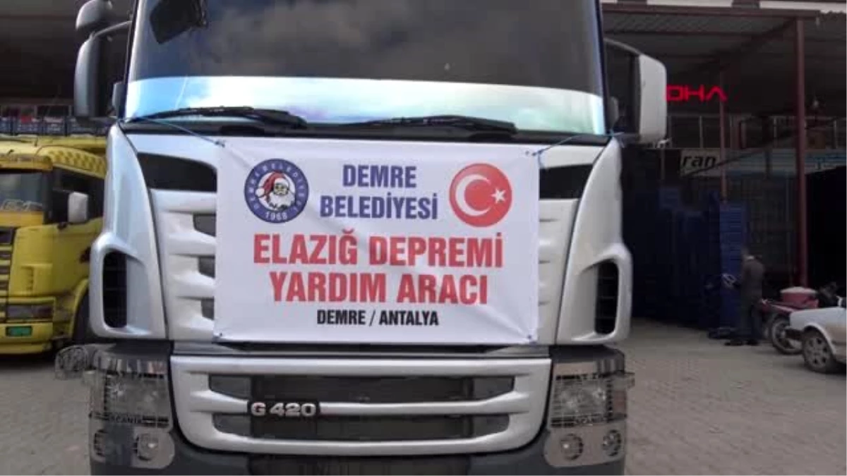 Antalya demre demre\'den depremzedelere yardım eli