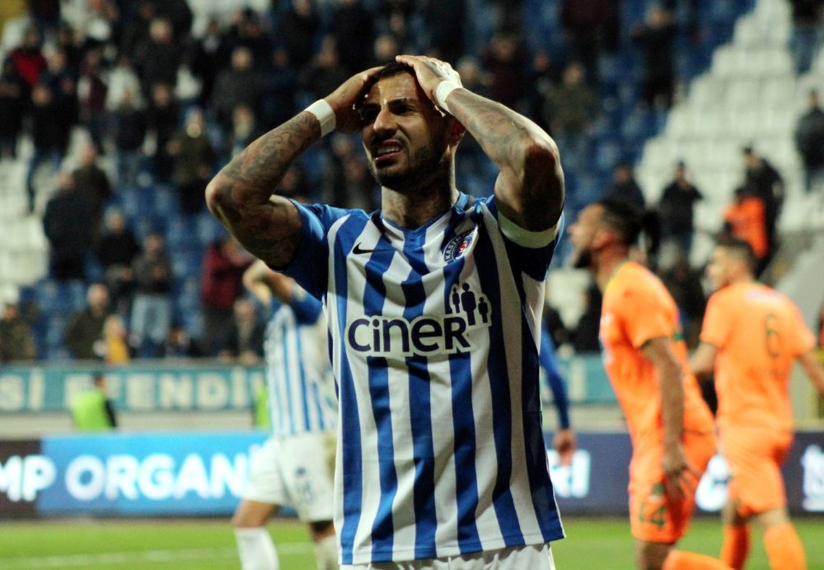 Antalyaspor yendi, Kasımpaşa ateş hattına düştü
