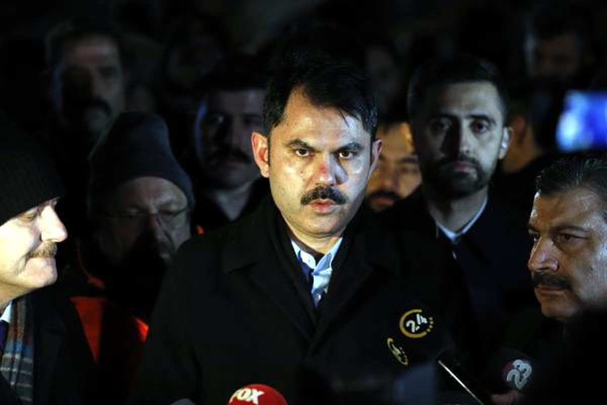 Bakanlar Soylu, Koca ve Kurum, deprem bölgesinde açıklamada bulundu