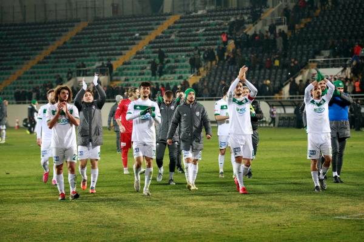 Bursaspor\'da hedef Erzurum maçına kadar kayıpsız gitmek