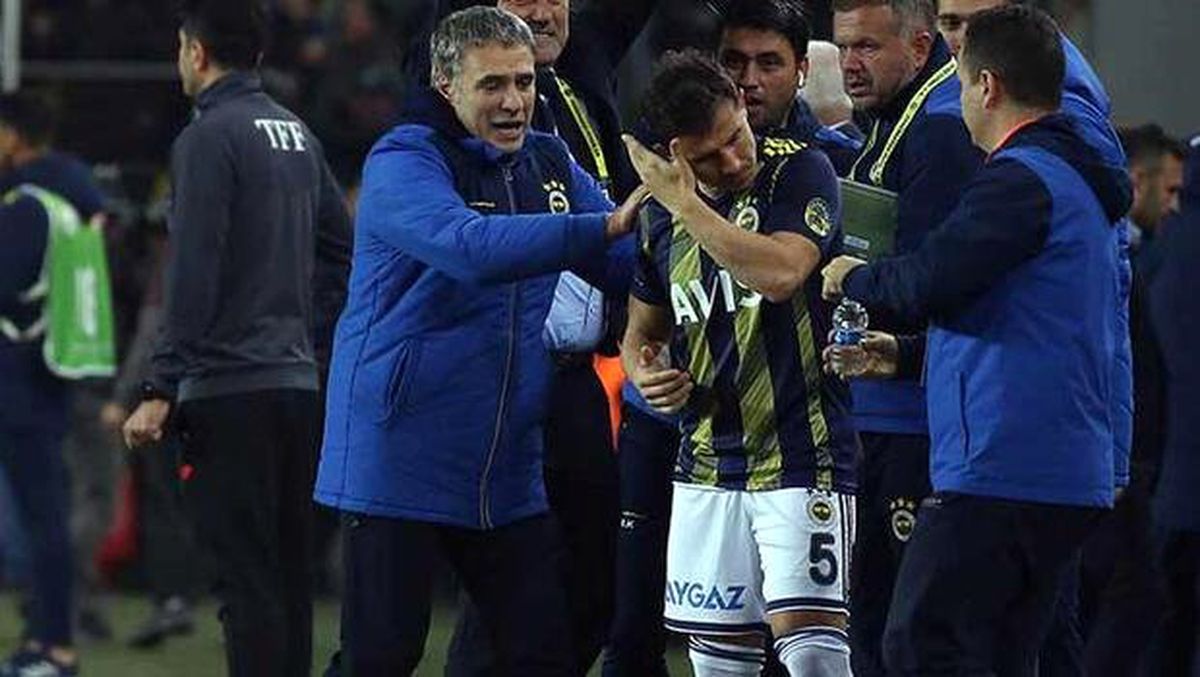 Emre Belözoğlu\'ndan sevinmedi iddialarına tepki