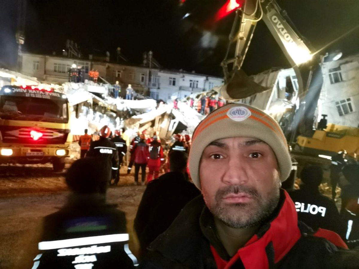 İnegöl İHH arama kurtarma ekipleri deprem bölgesinde