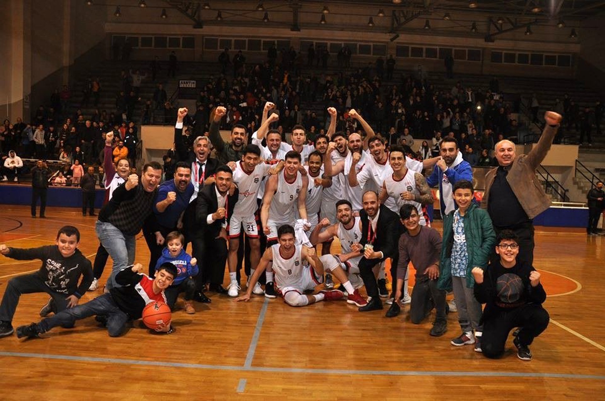 Nazilli Belediyespor parkede galip geldi