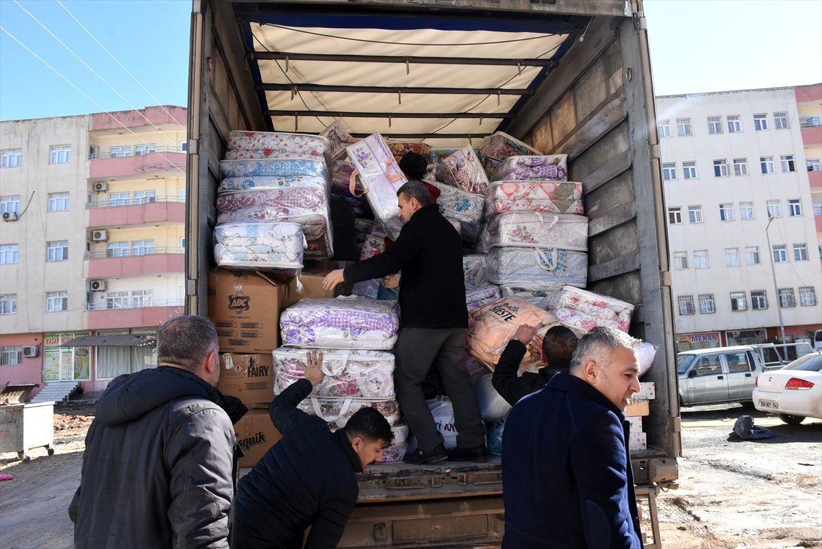 Nusaybin esnafından Elazığ\'a yardım
