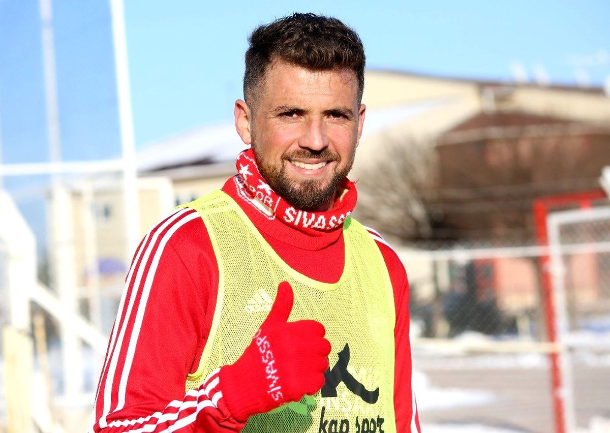 Sivasspor\'un yeni transferi Claudemir\'den iddialı açıklama: "Şampiyonluk mümkün"