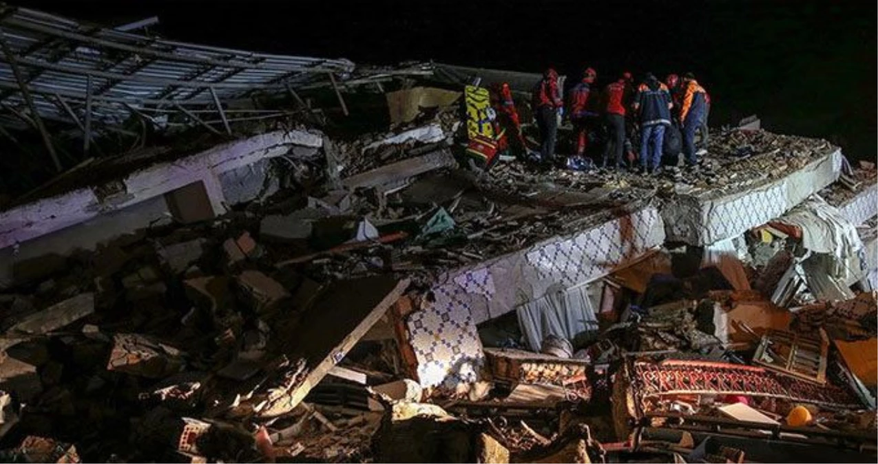 Son Dakika: Elazığ\'daki 6.8 büyüklüğündeki depremde ölü sayısı 39\'a yükseldi