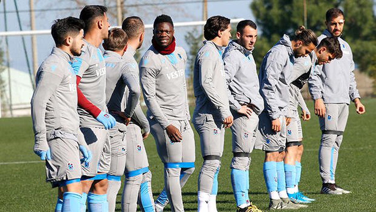 Trabzonspor\'da Fenerbahçe maçı hazırlıkları başladı