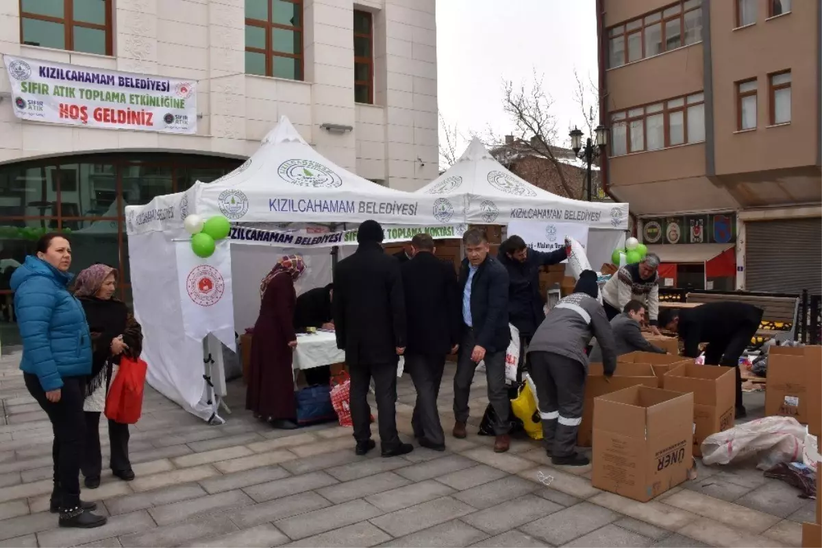 9 yaşındaki çocuk cebindeki son 20 TL\'yi depremzedelere bağışladı