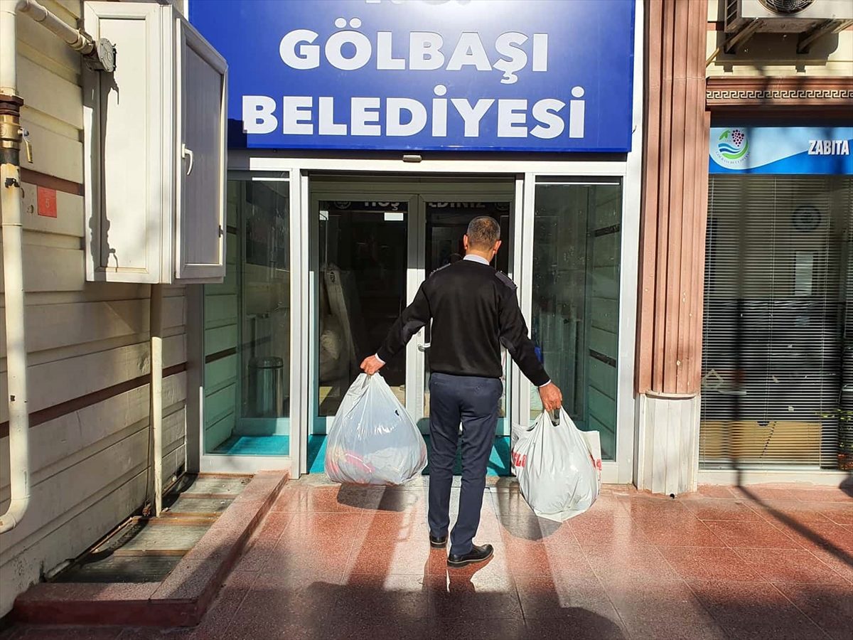 Adıyaman\'da Elazığ\'daki depremzedeler için yardım kampanyası başlatıldı