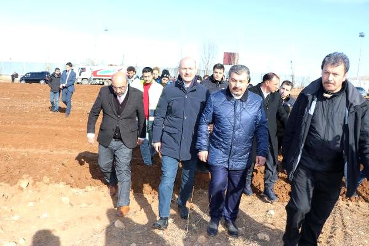 Bakan Soylu: 15 gün içinde 2 bin konteyneri hazır hale getireceğiz