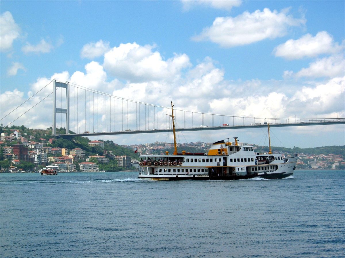 Boğaz hatları 24 saat hizmet verecek