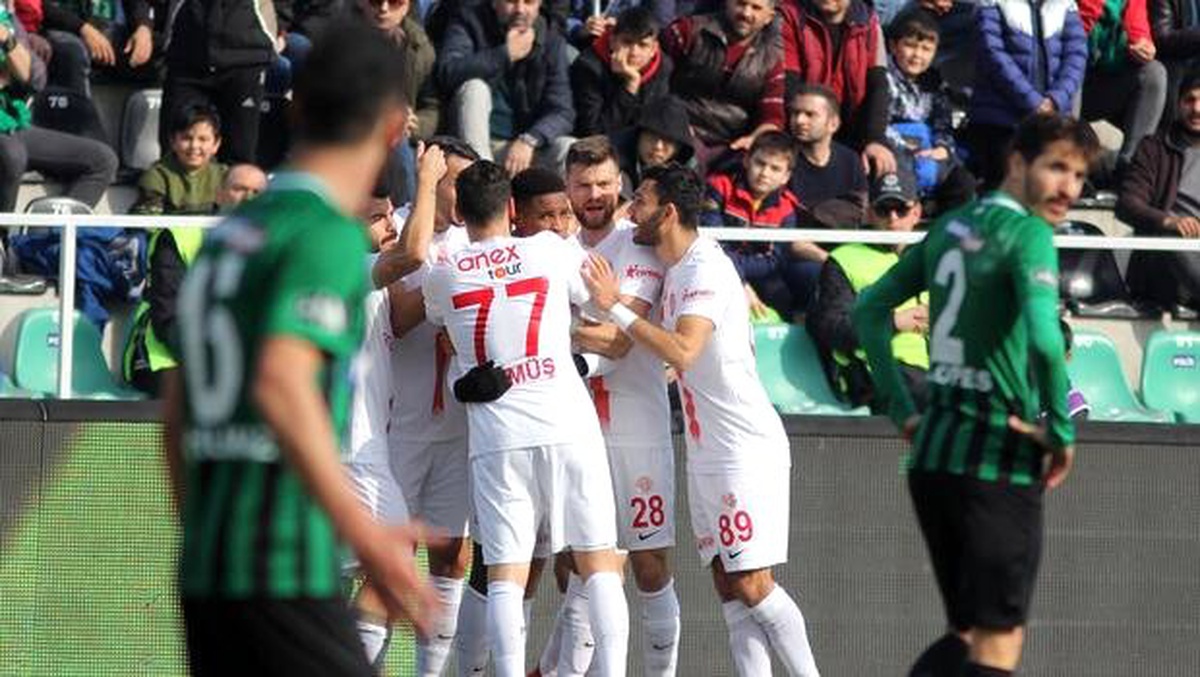 Denizlispor galibiyeti unuttu! Son 4 maçta 1 puan...