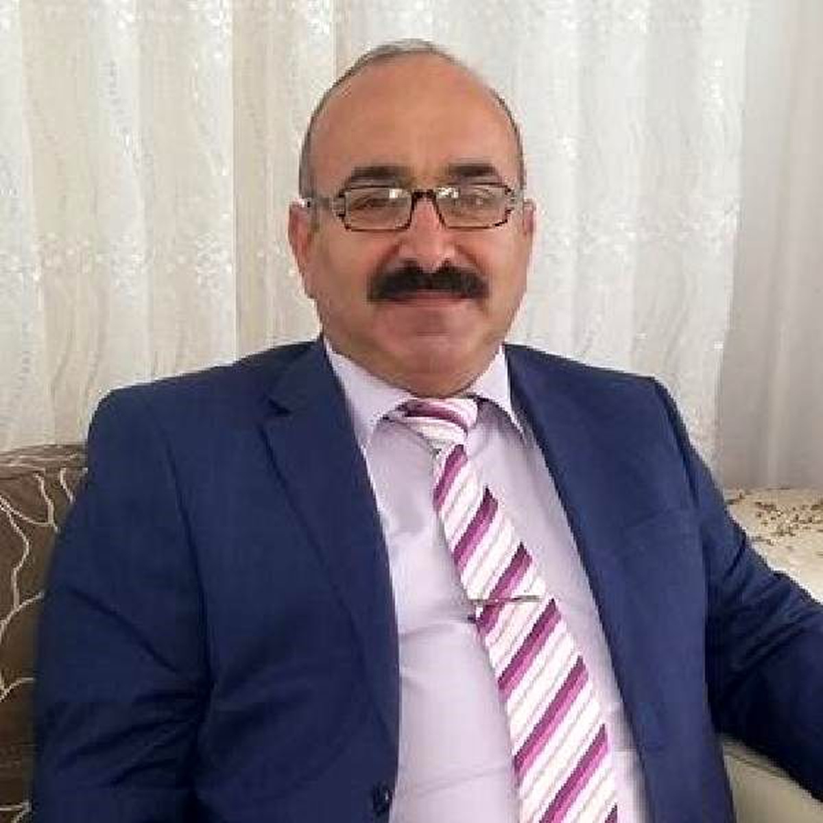 Direksiyon başında kalp krizi geçiren sürücü öldü