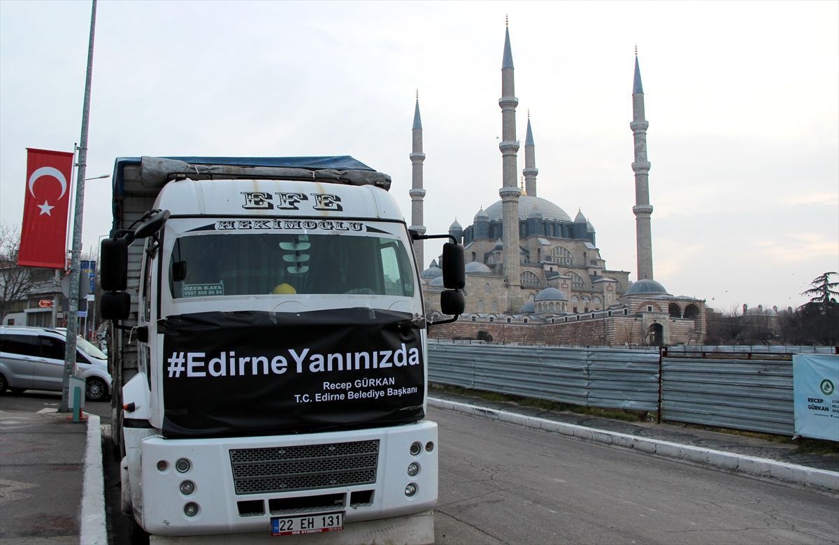 Edirne\'den Elazığ\'a bir kamyon yardım malzemesi gönderildi