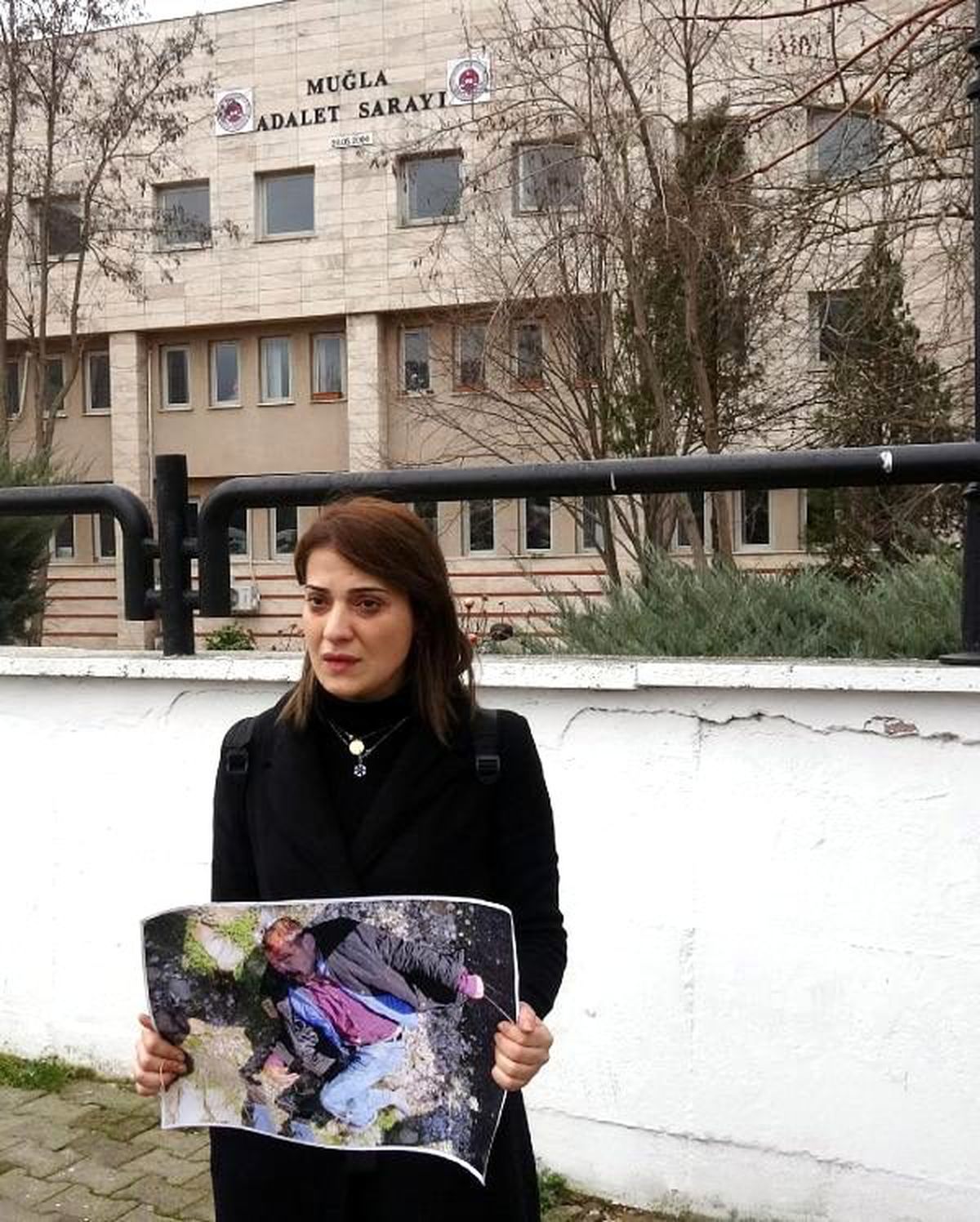 Eski eşinin ölümüne neden olan sürücüye verilen cezayı duyunca kriz geçirdi