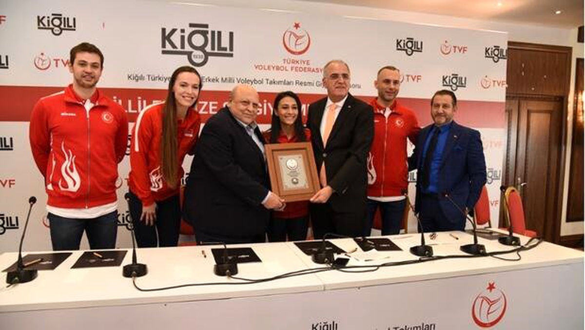 Filenin Sultanları ve Filenin Efeleri\'ne yeni sponsor