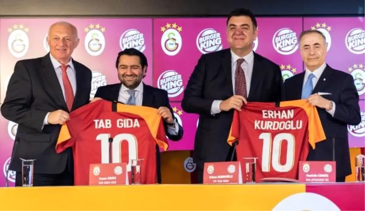 Galatasaray\'da sponsorluk anlaşması imzalandı