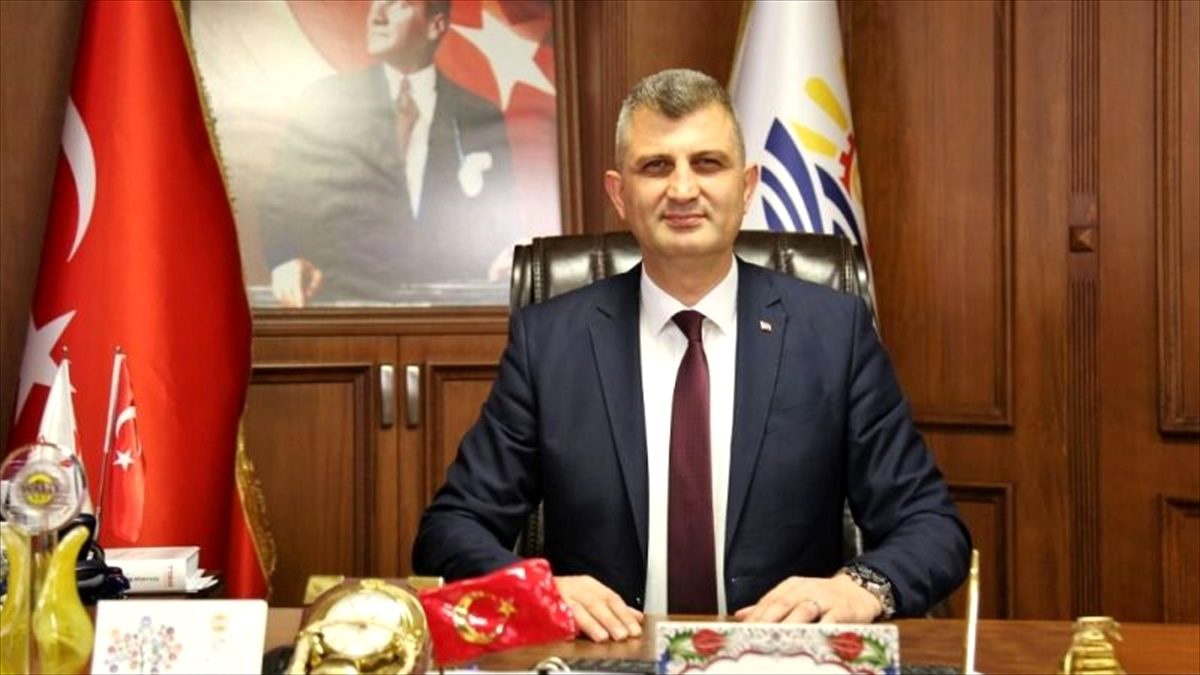 Gölcük Belediyesi\'nden depremzedelere destek