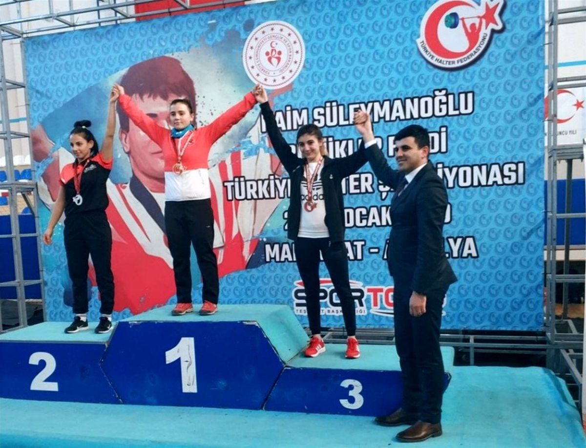 Ispartalı Halterciler, Türkiye derecelerine imza attılar