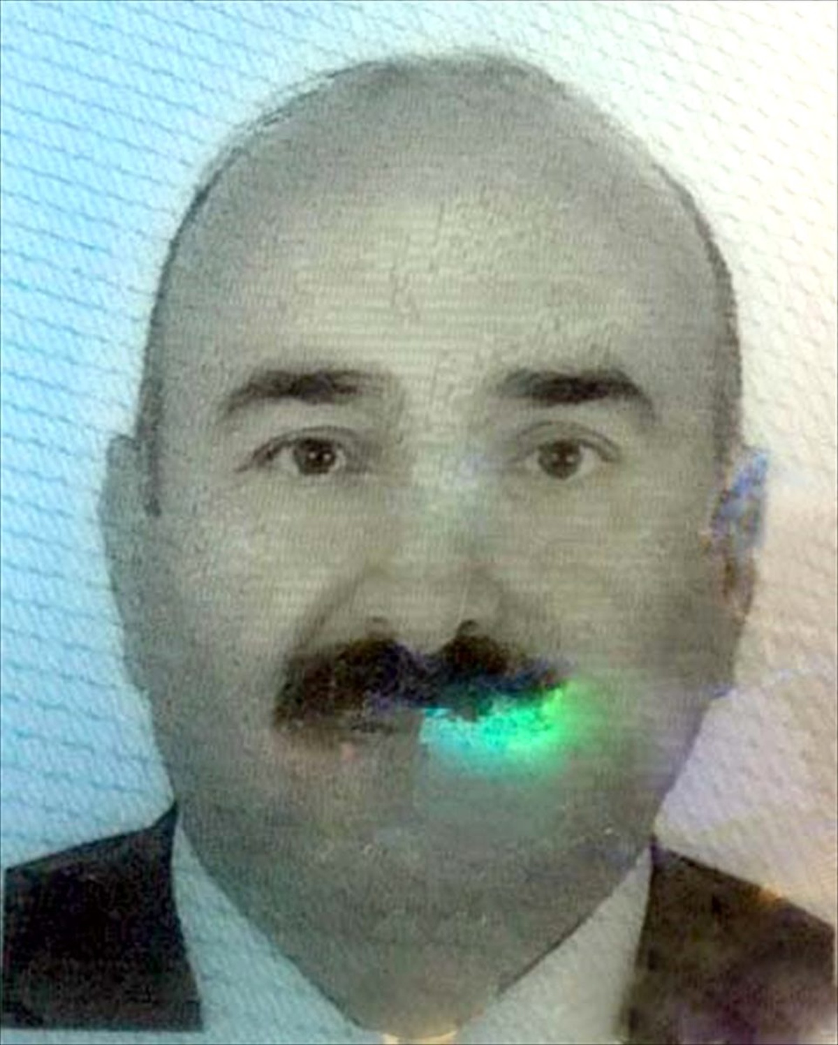 Minibüs sürücüsü tünelde kalp krizi geçirdi