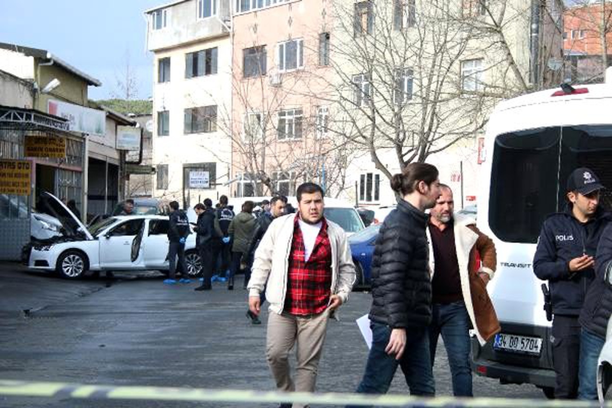 Sarıyer\'de bomba zannedilen kutuda takip cihazı çıktı