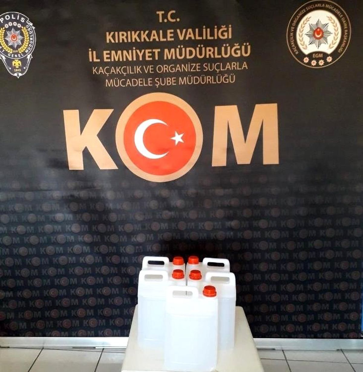 Şüphelenilen araçta 20 kilogram etil alkol ele geçirildi
