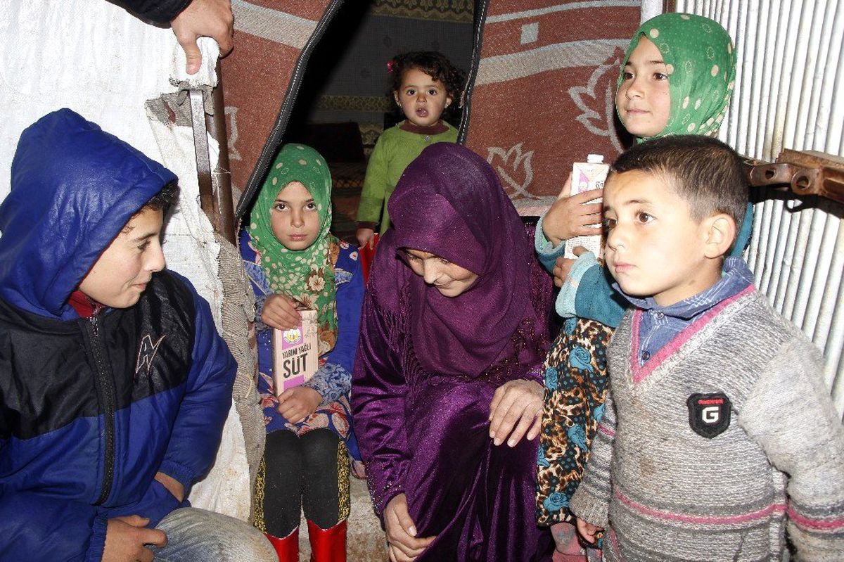 Suriyeli Türkiye ananın belini önce savaş sonra hastalık büktü