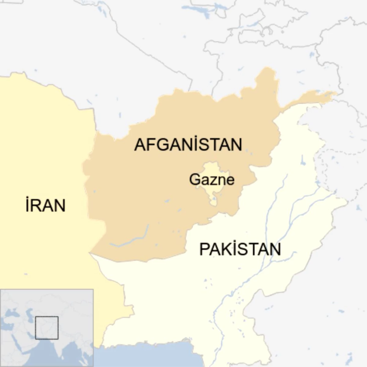 Afganistan\'da bir yolcu uçağı düştü