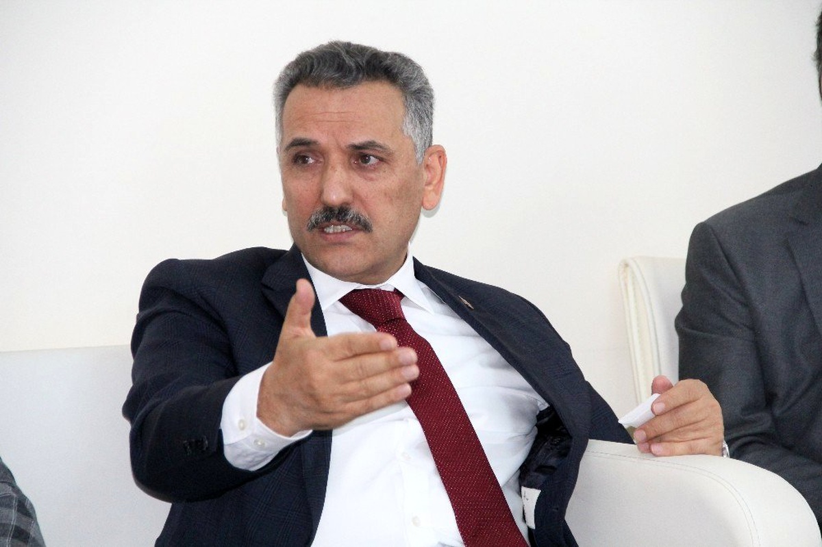Vali Kaymak: "Samsunspor\'a Batıpark\'tan yer vereceğiz"