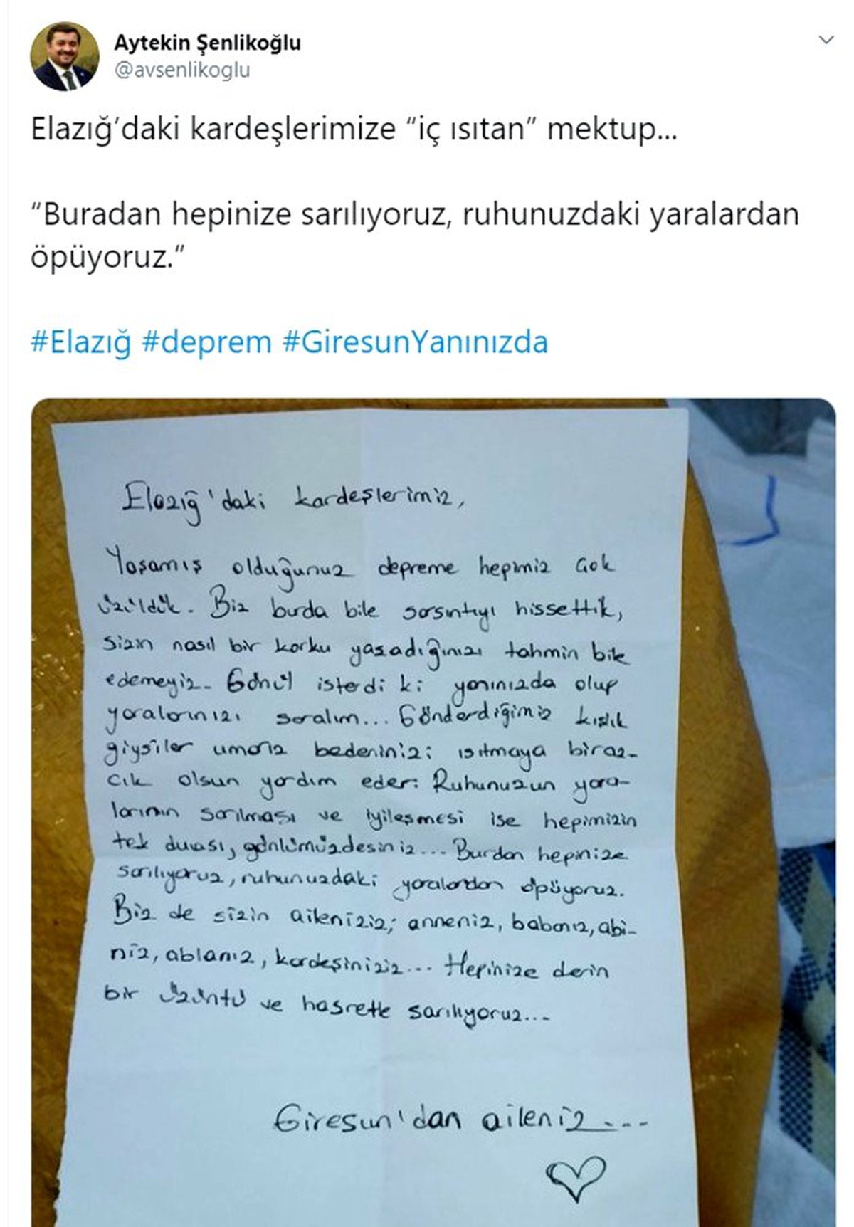 Yardım paketinden çıkan not duygulandırdı: \'Ruhunuzdaki yaralardan öpüyoruz"