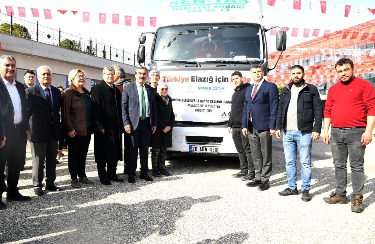 Yardım tırını Başkan Soner Çetin uğurladı