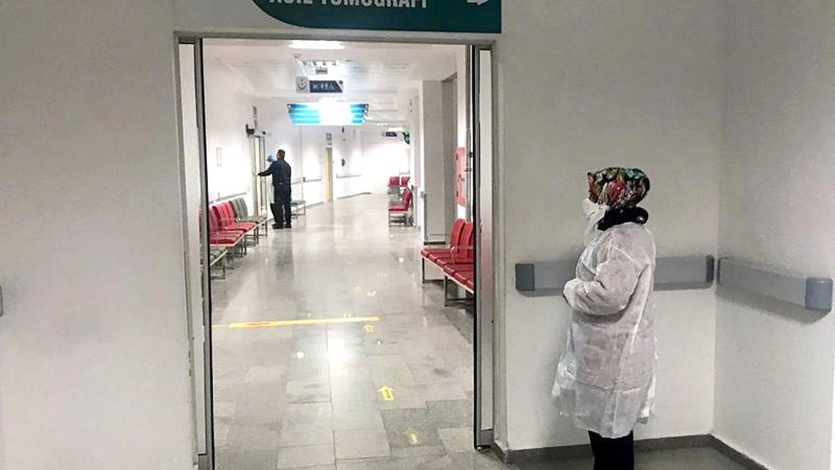 Aksaray\'da koronavirüs şüphesiyle hastaneye kaldırılan 12 kişi taburcu edildi