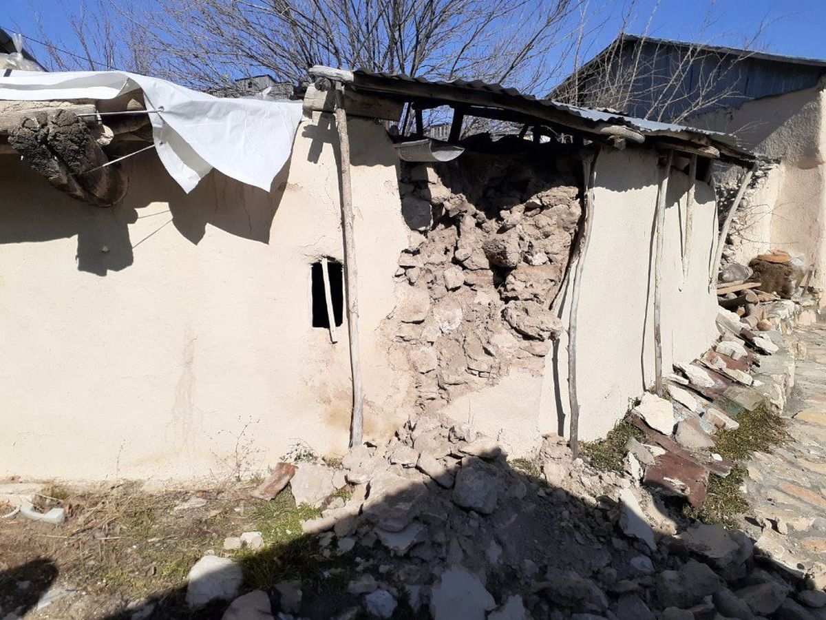 Arapgir\'de 500\'e yakın bina depremden zarar gördü