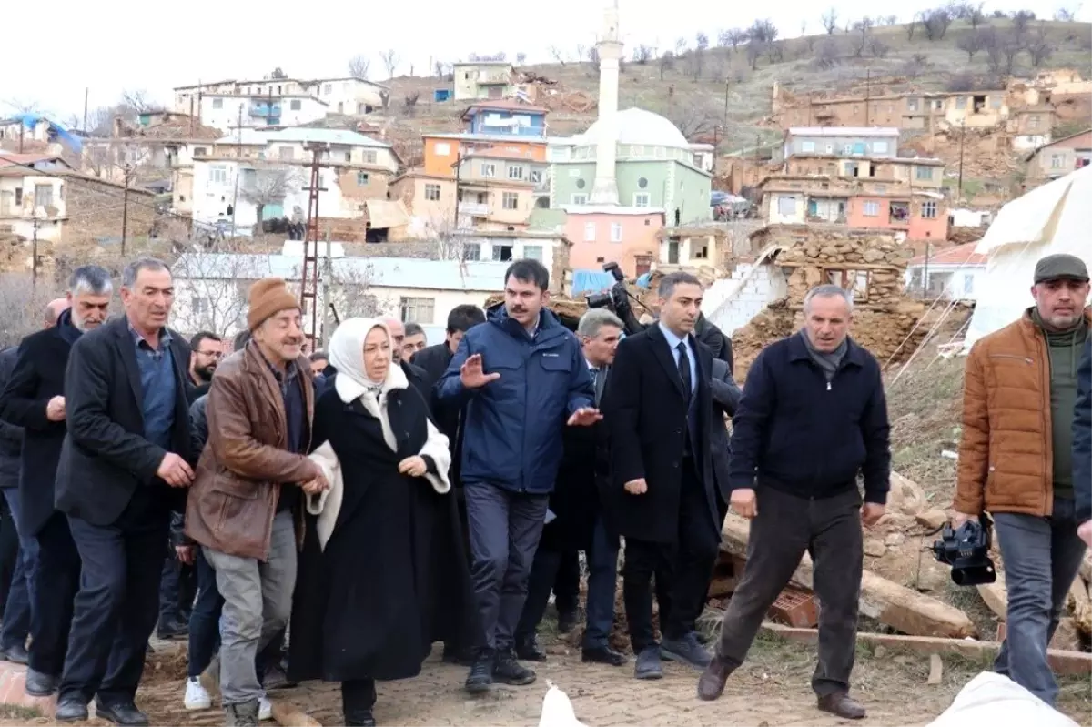 Bakan Kurum deprem bölgesinde