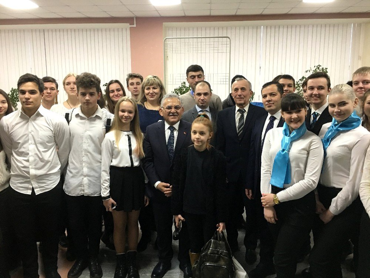Başkan Büyükkılıç\'a Ukrayna\'dan Fahri Doktora
